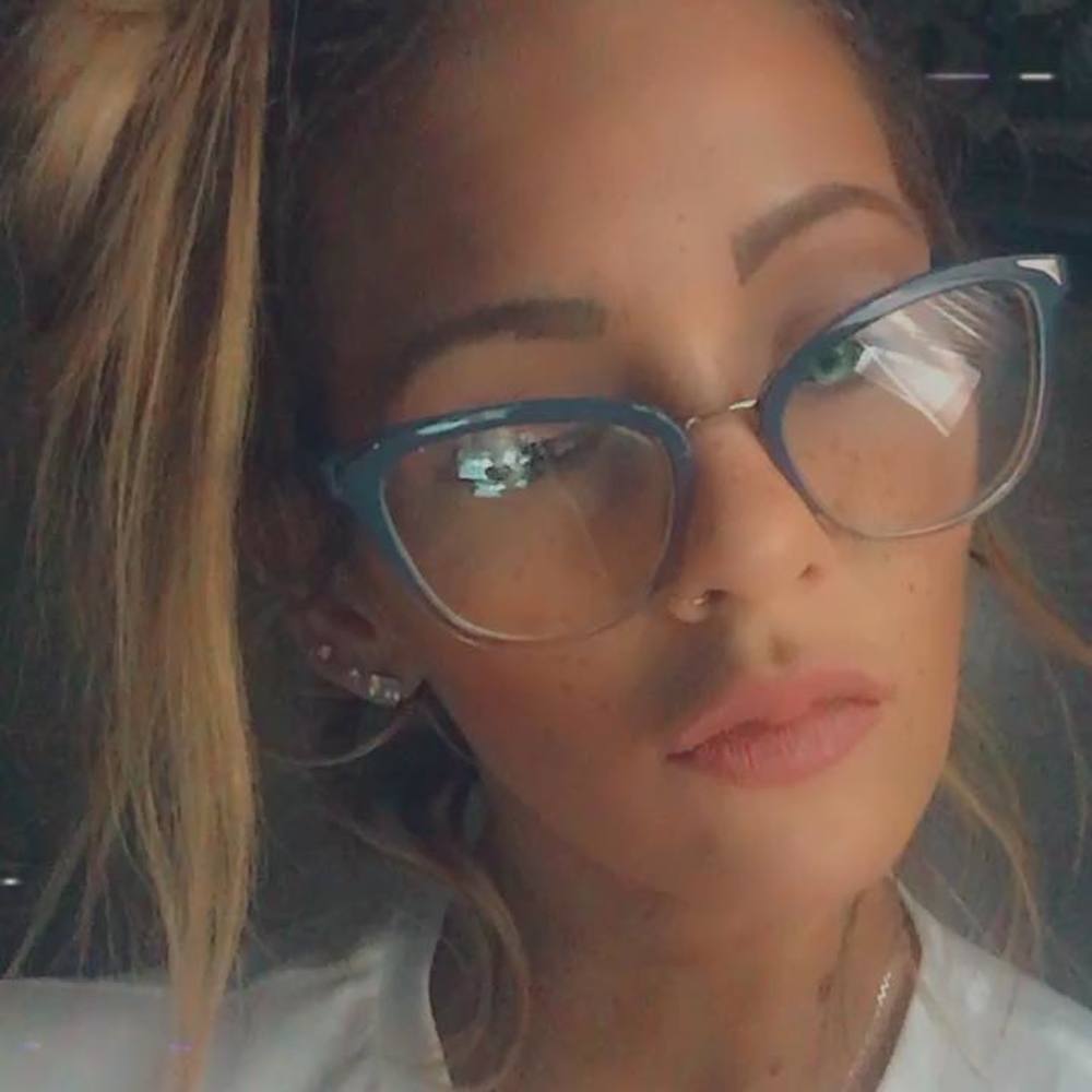 Meet your Posher, Megan